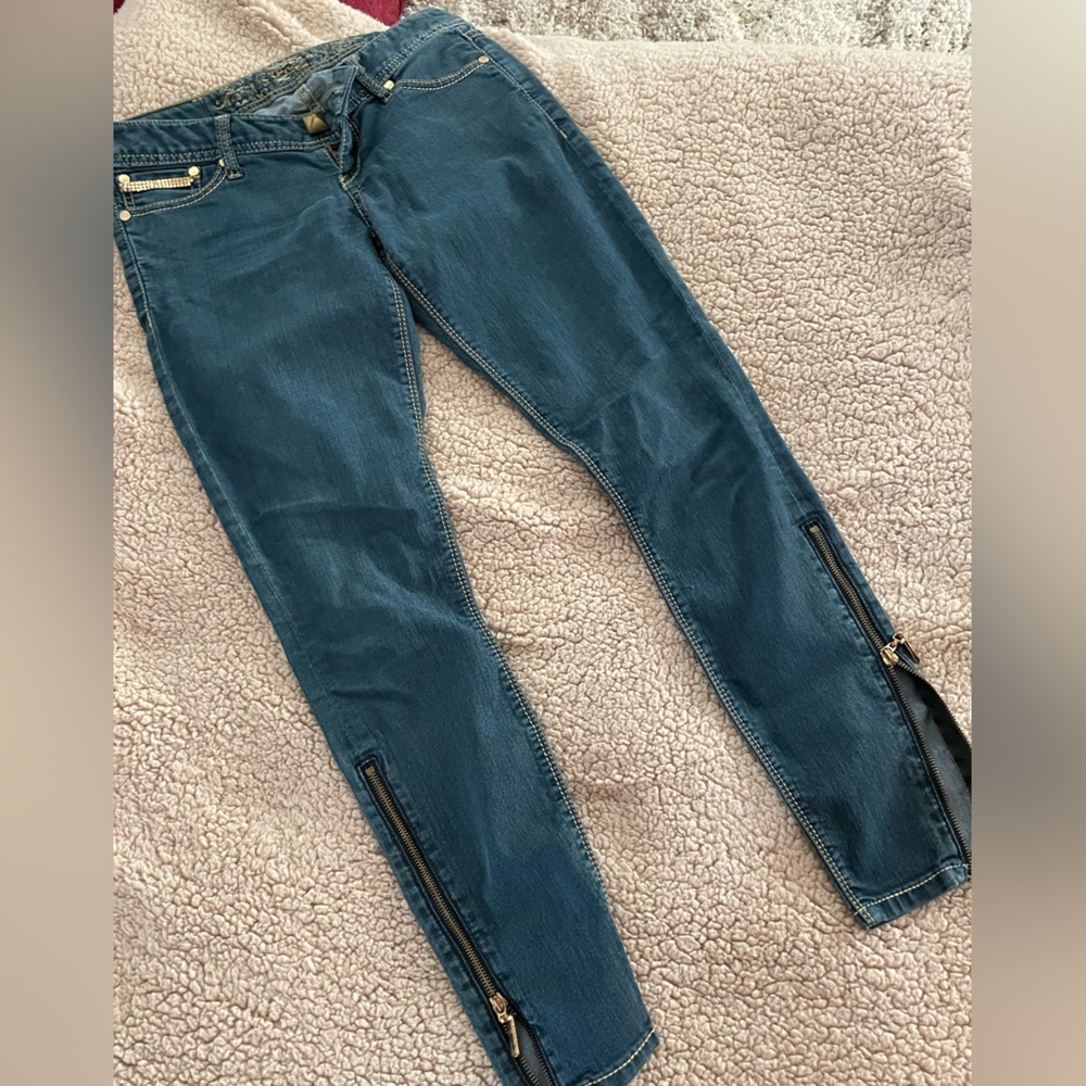 Express jeans, size 2 with gold accents